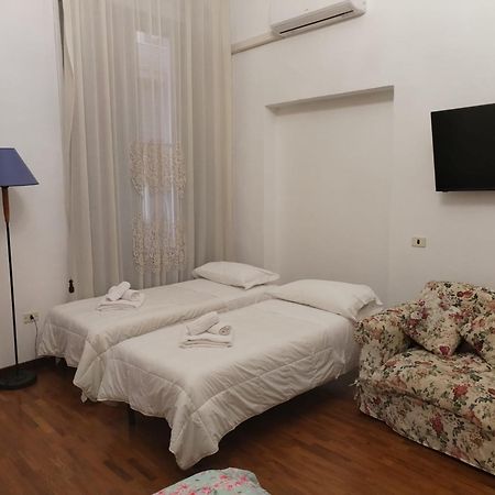 Palazzo Fulgher Cagliari Bagian luar foto