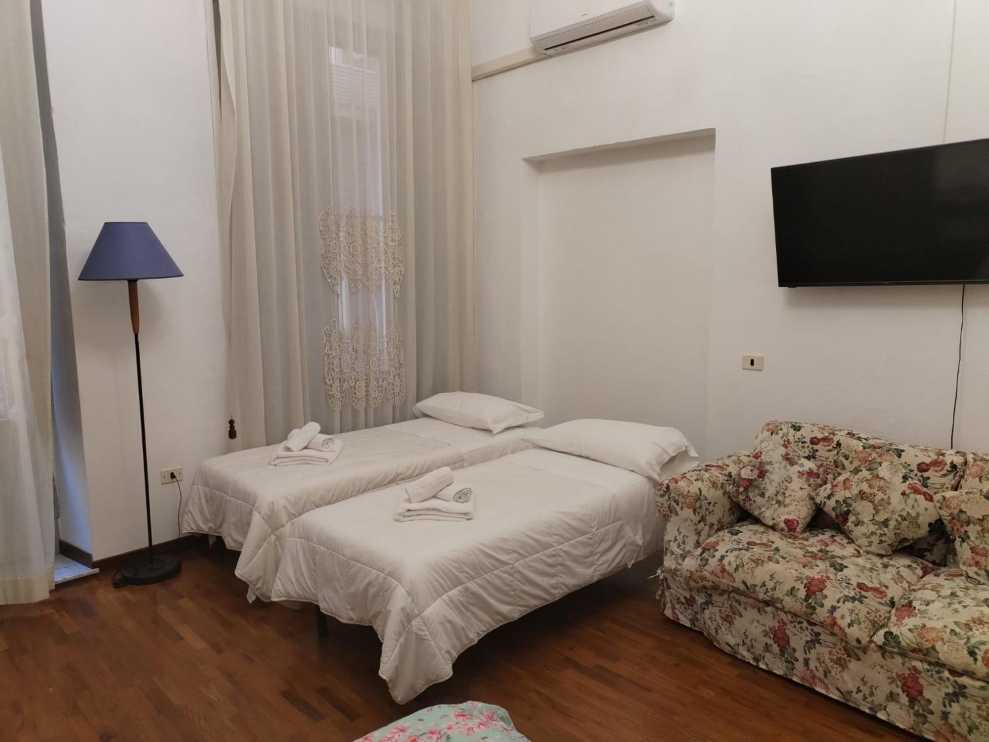 Palazzo Fulgher Cagliari Bagian luar foto